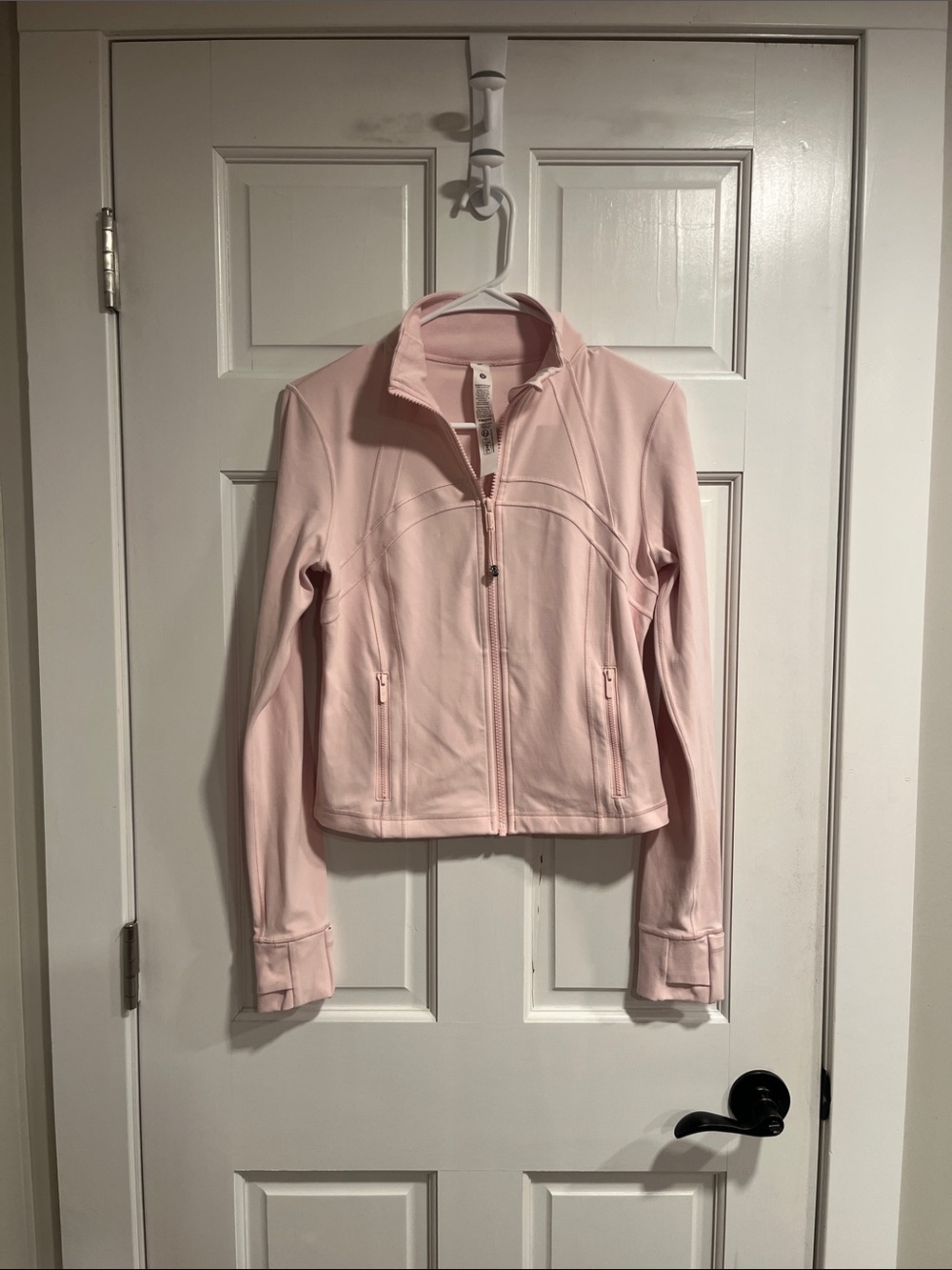 Lululemon Define Cropped Zip Up Jacket in Pink Size 8